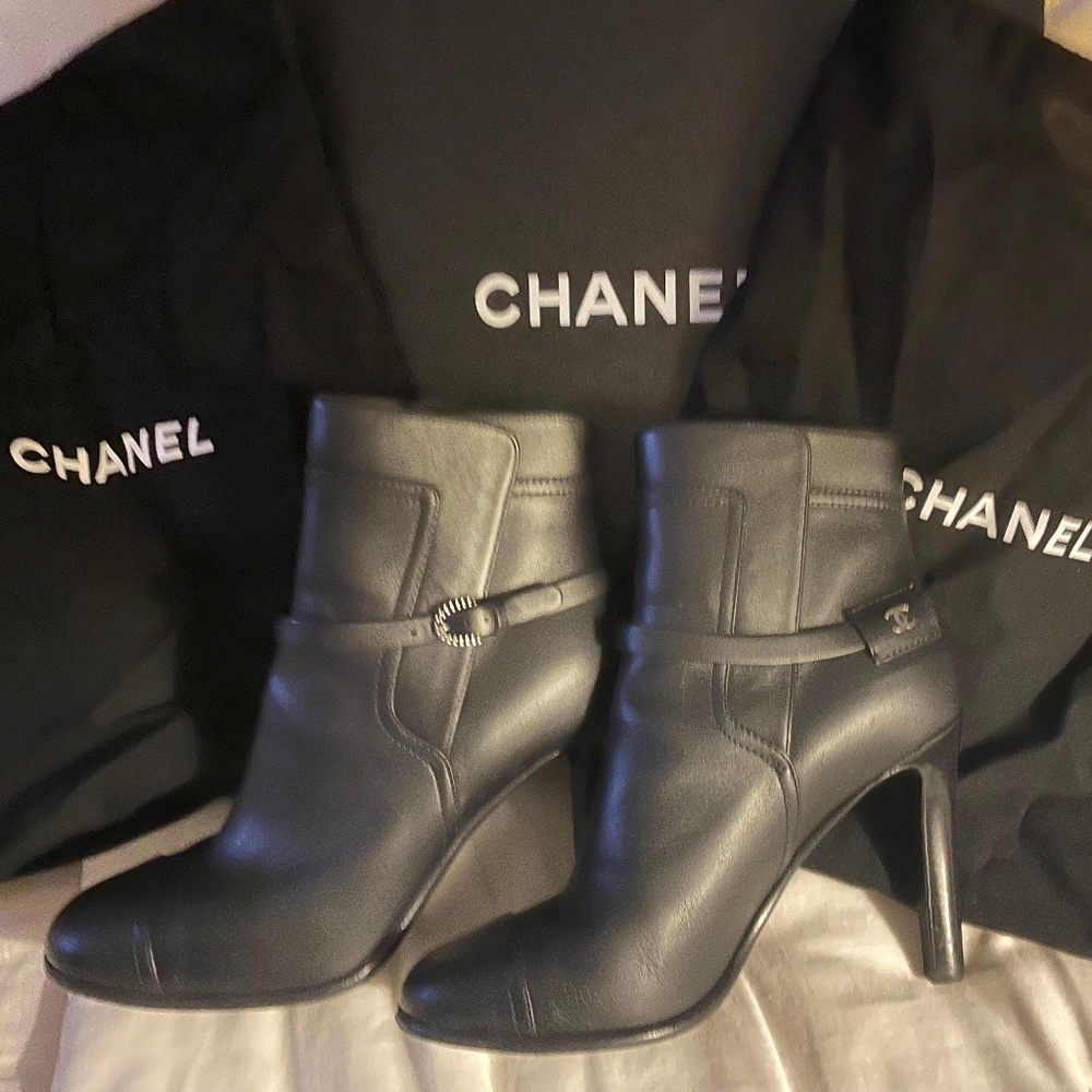 CHANEL black booties